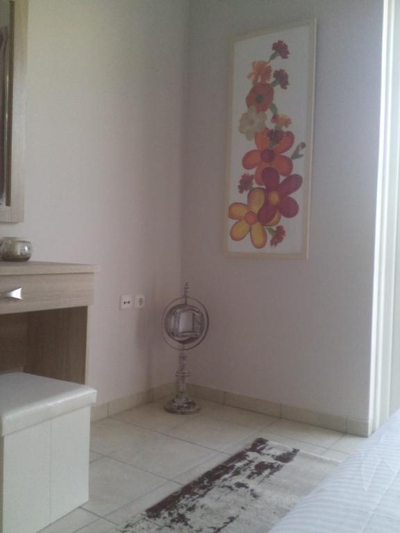 Theanthi Apartment Nafplio Ngoại thất bức ảnh